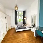Lägenhet Schoenes In Prenzlauer Berg X Winskiez *
