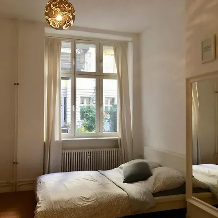 Schoenes In Prenzlauer Berg X Winskiez ברלין